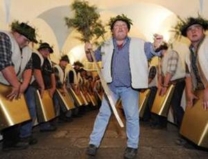 Bräuche - Wolfauslassen